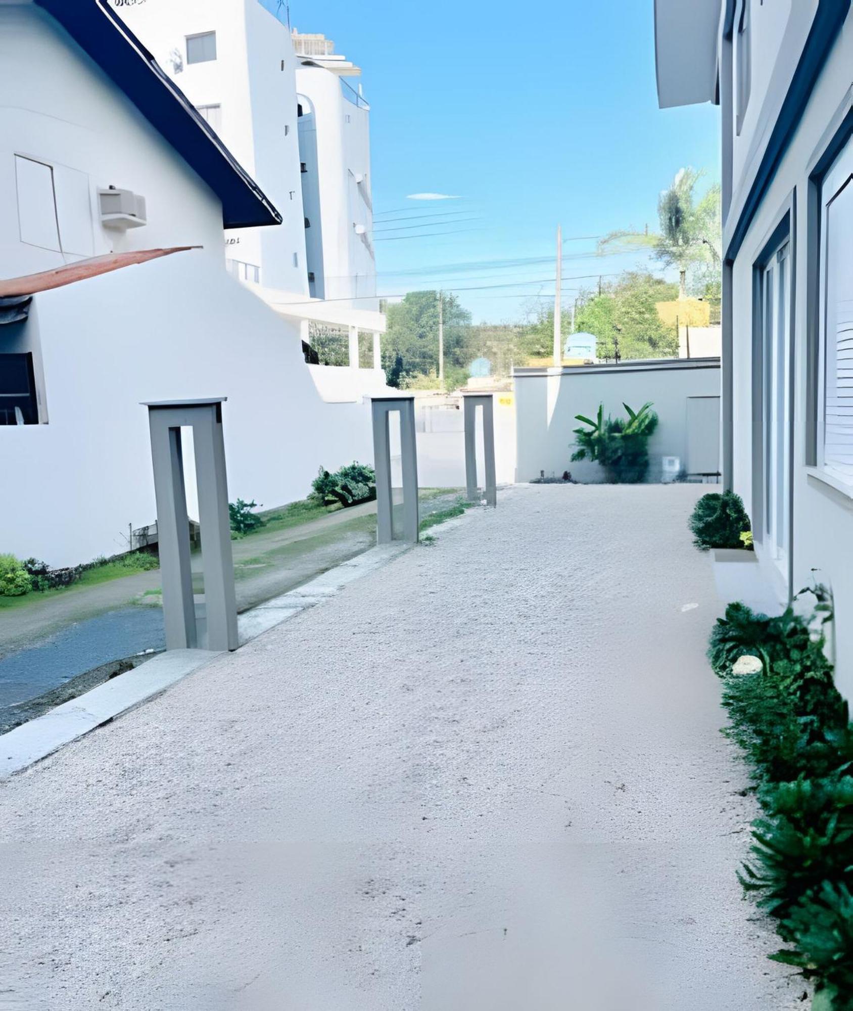 Studio Novo 200M Da Praia De Bombinhas Exterior photo